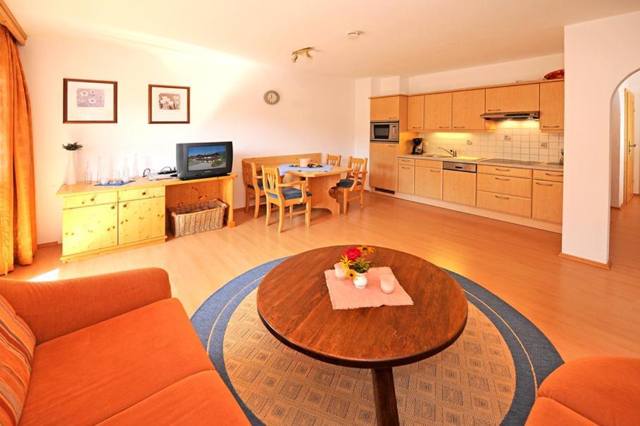 Sauschneid Hof Apartment Taxenbach Bagian luar foto