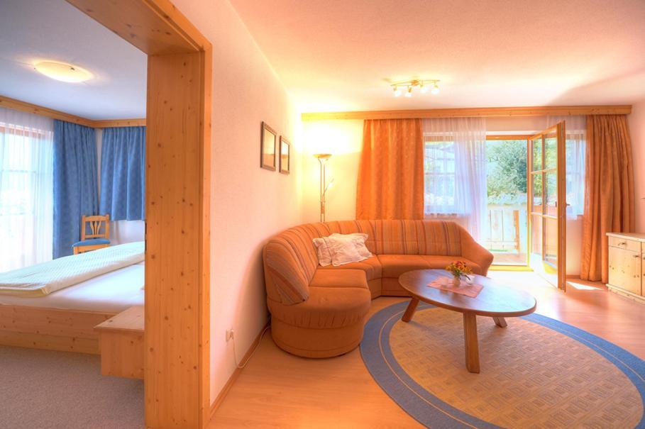 Sauschneid Hof Apartment Taxenbach Bagian luar foto