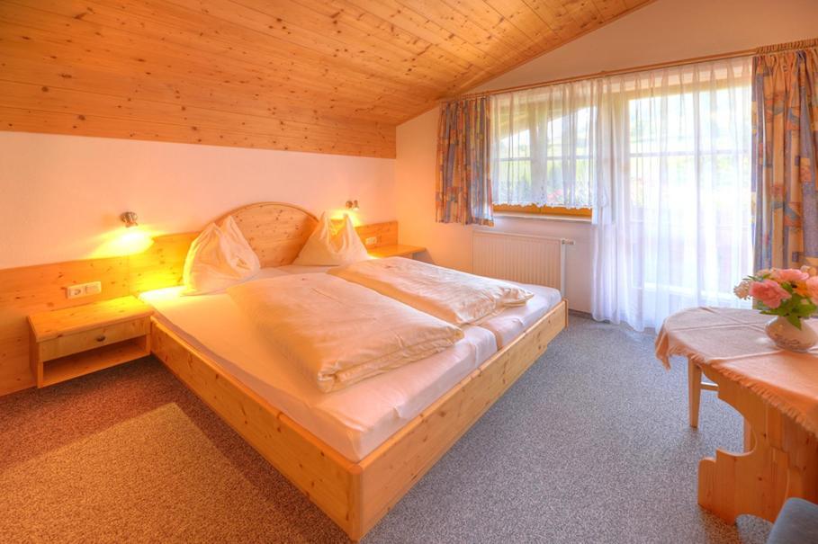 Sauschneid Hof Apartment Taxenbach Bagian luar foto